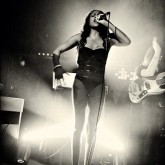 Lulu James - Newcastle, UK - Sodwee.com