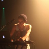 Kid Wise live in Paris - sodwee.com