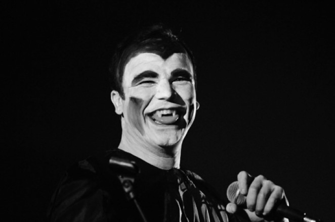 FutureIslands2014-10-31 20.28.57© sophie jarry techpan