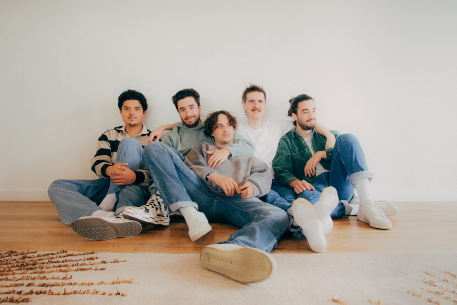 Clubhouse - Heartbroke - Sodwee.com