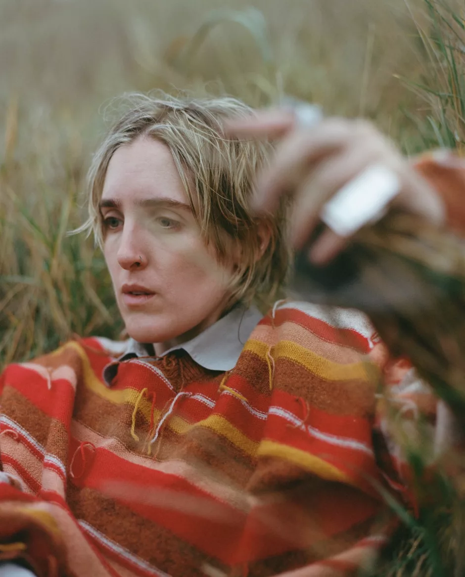 Shura - I Got Too Sad For My Friends - Sodwee.com - Photo by : Sophie Williams
