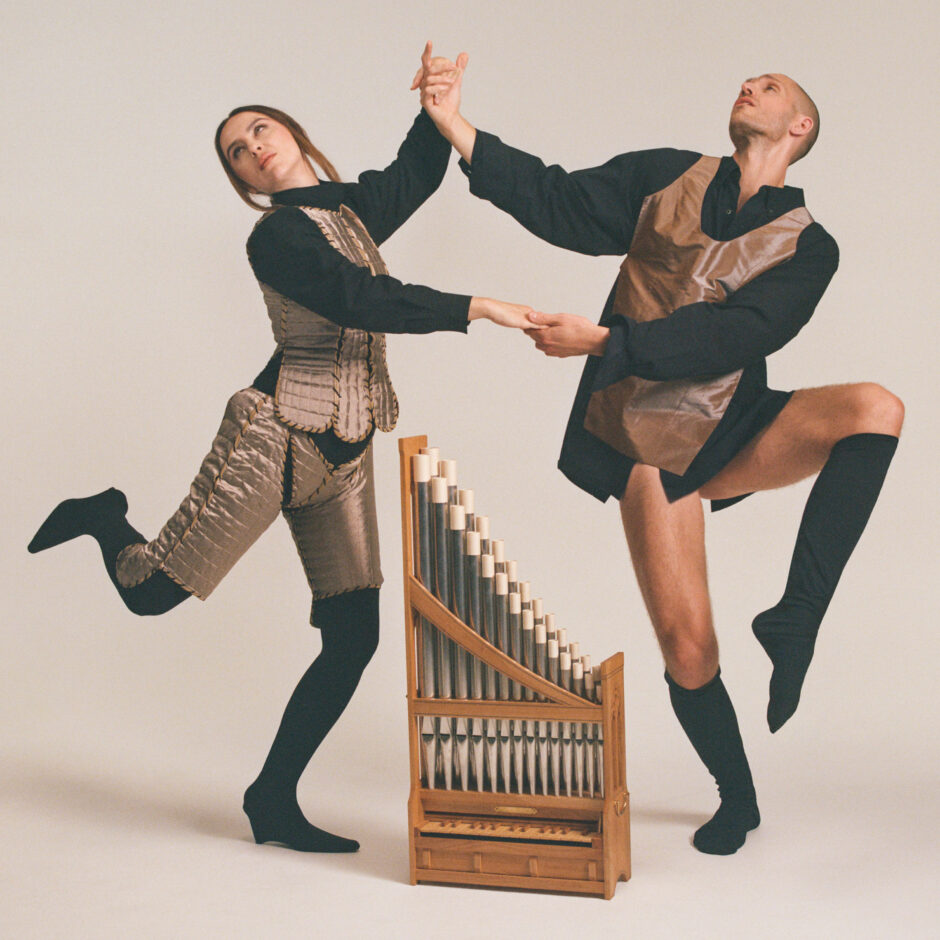 Bonnie Banane & Joseph Schiano di Lombo - L'Orguasme - Sodwee.com