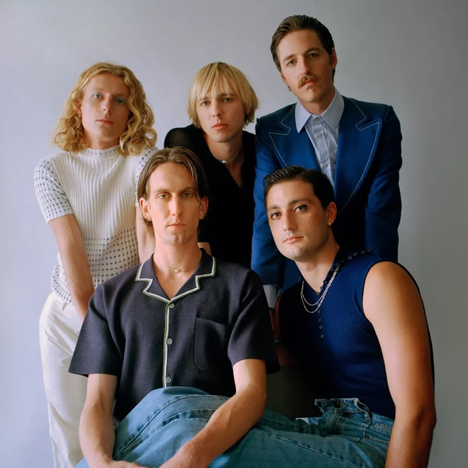 Parcels - LOVED - Sodwee.com