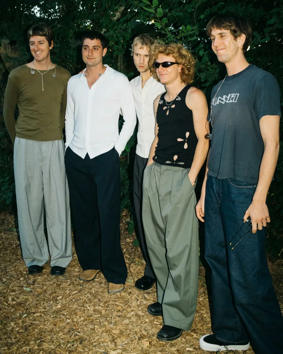Parcels - LOVED - Sodwee.com