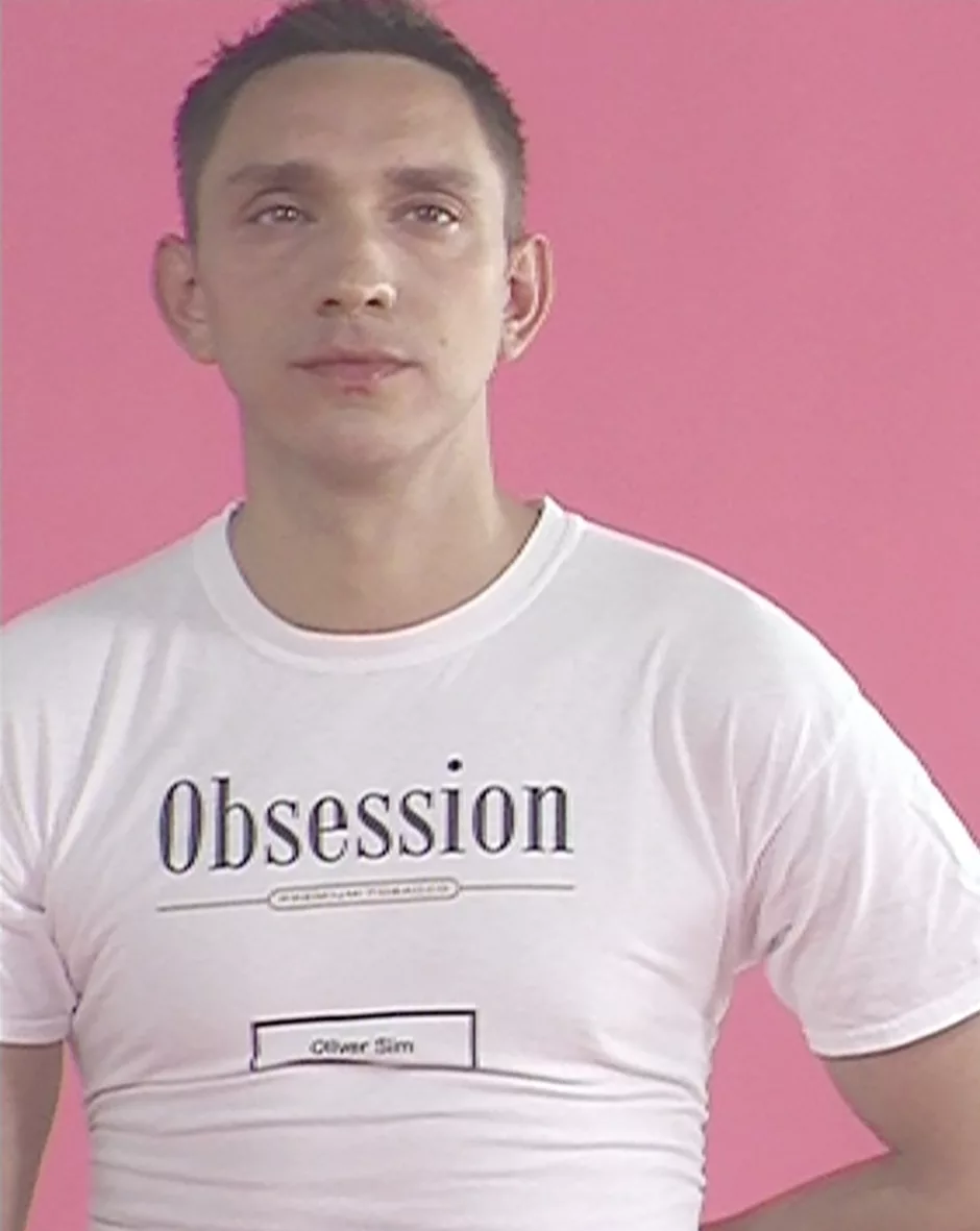 Oliver Sim - Obsession - Sodwee.com