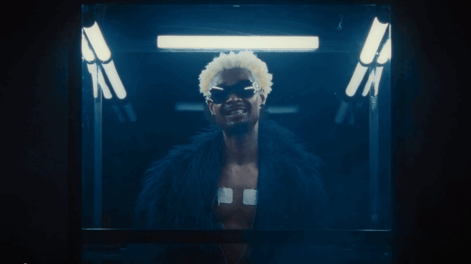 Danny Brown - Stardust - Sodwee.com