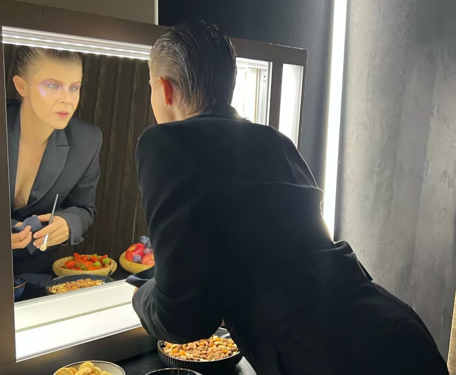 Robyn - Dopamine - Sodwee.com