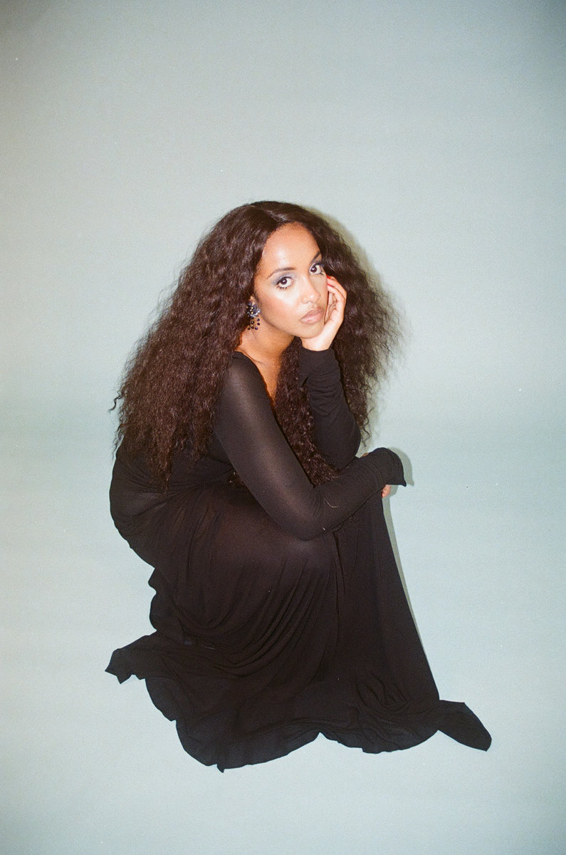 FAUZIA - The Way - Sodwee.com