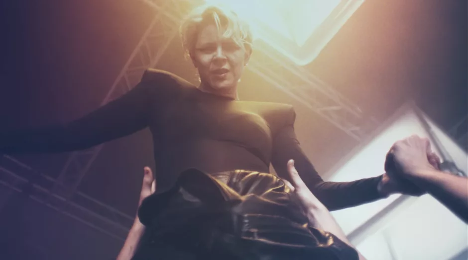 Robyn - Talk To Me - Sodwee.com