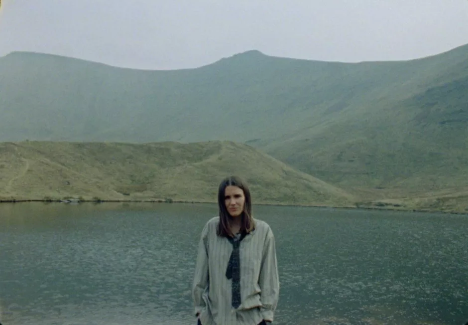 Art School Girlfriend - Lean In - Sodwee.com