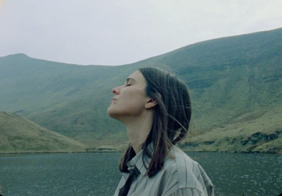 Art School Girlfriend - Lean In - Sodwee.com